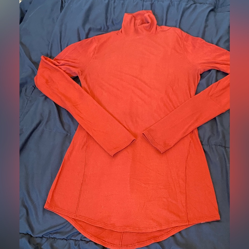 Lululemon Turtleneck